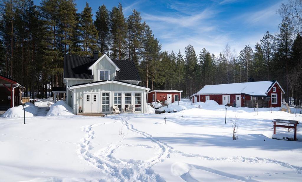Torpet - Bed And Breakfast Med Charm Norrfjarden Екстер'єр фото